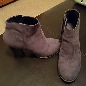 Sz 10 old navy Grey-blue booties